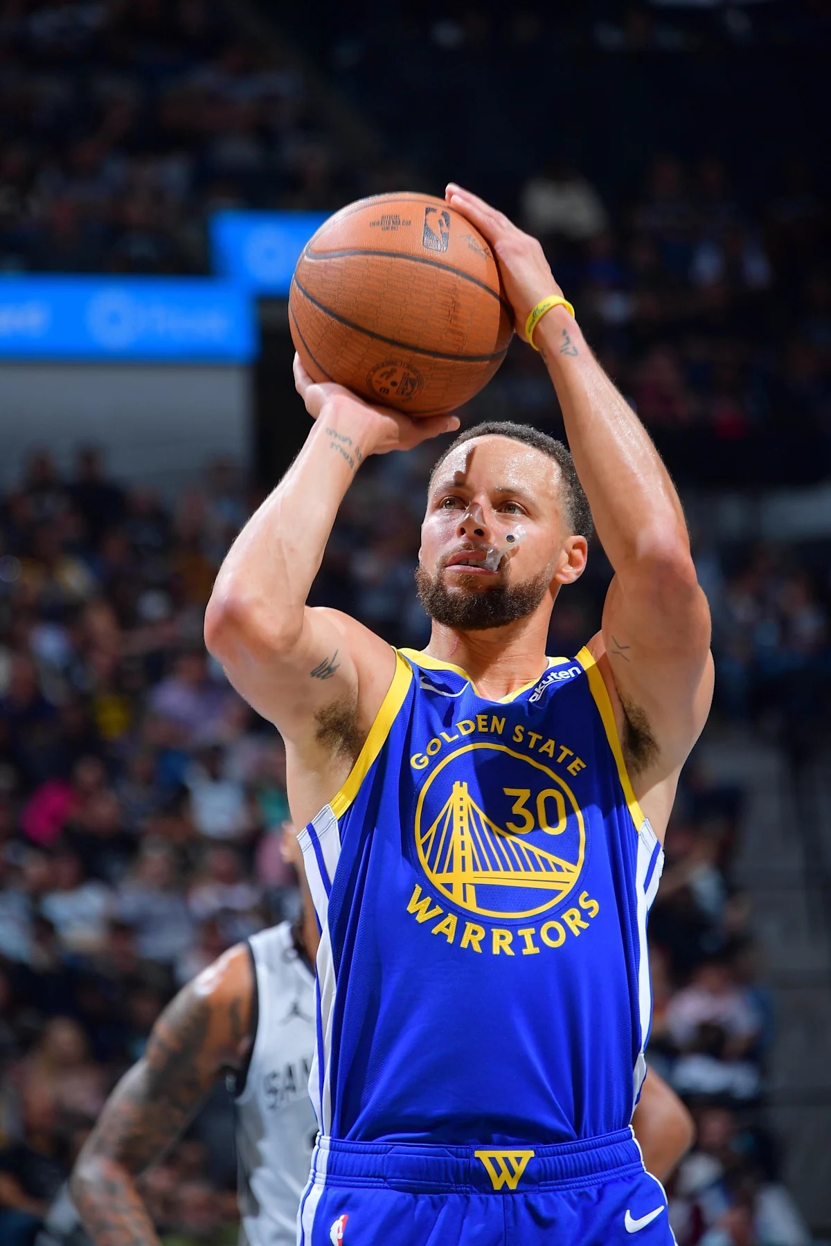斯蒂芬·库里将获首个为现役NBA球员设立的专属名人堂展览