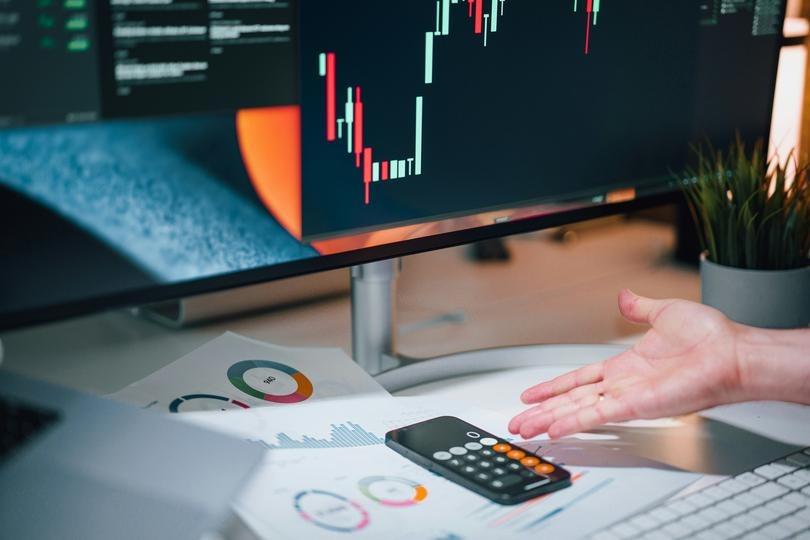 XRP巨鲸增持，小持有者离场