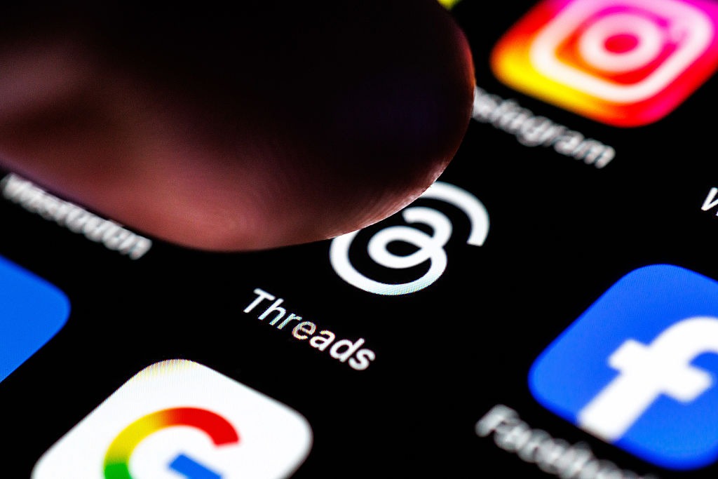 Threads用户现可通过私信与Meta AI聊天