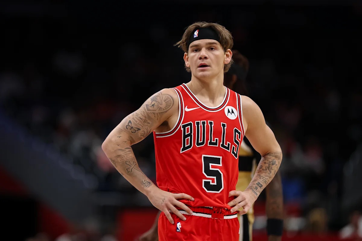 麦克·麦克朗两夺G联赛MVP、三度加冕NBA扣篮大赛冠军后，开启海外职业生涯