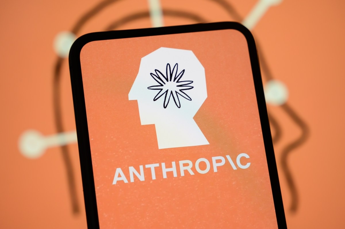 Anthropic年化收入飙升至650亿美元