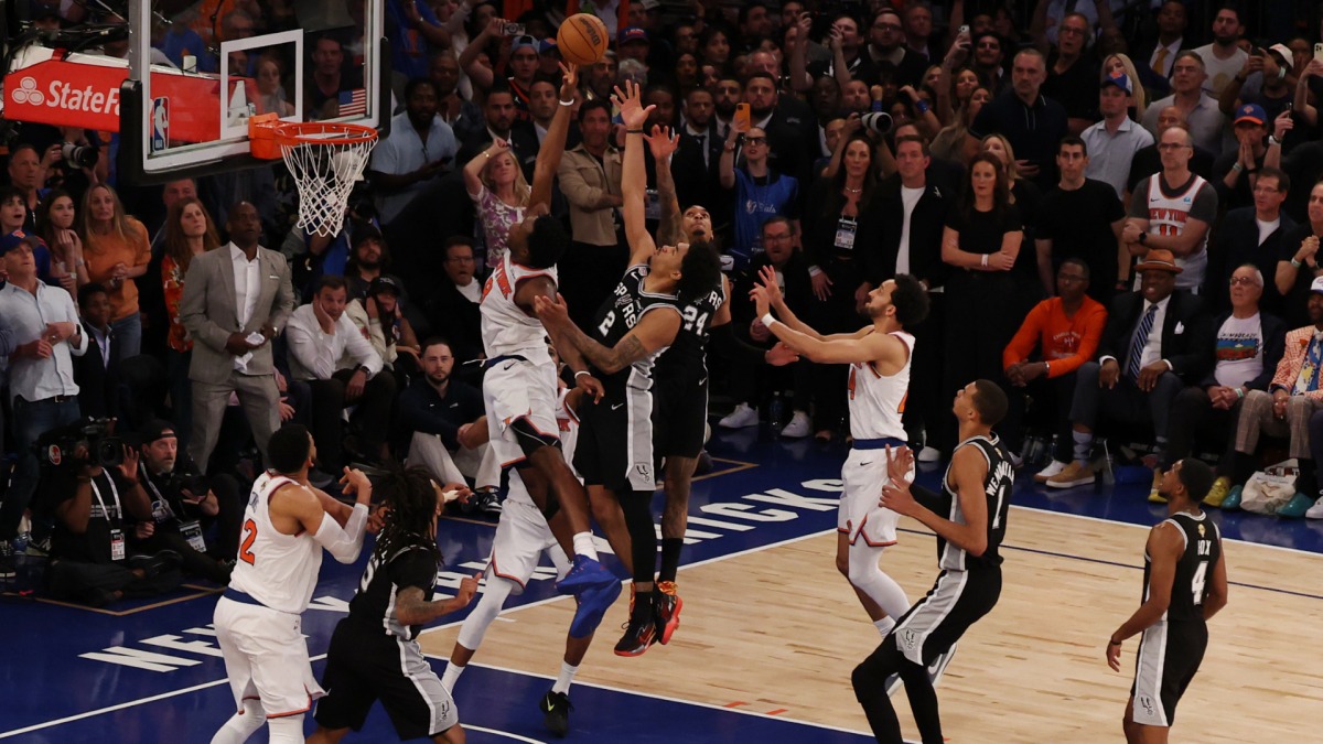 史上最伟大篮板？最佳助攻？NBA每项数据的终极代表——从OG补篮到科比空接
