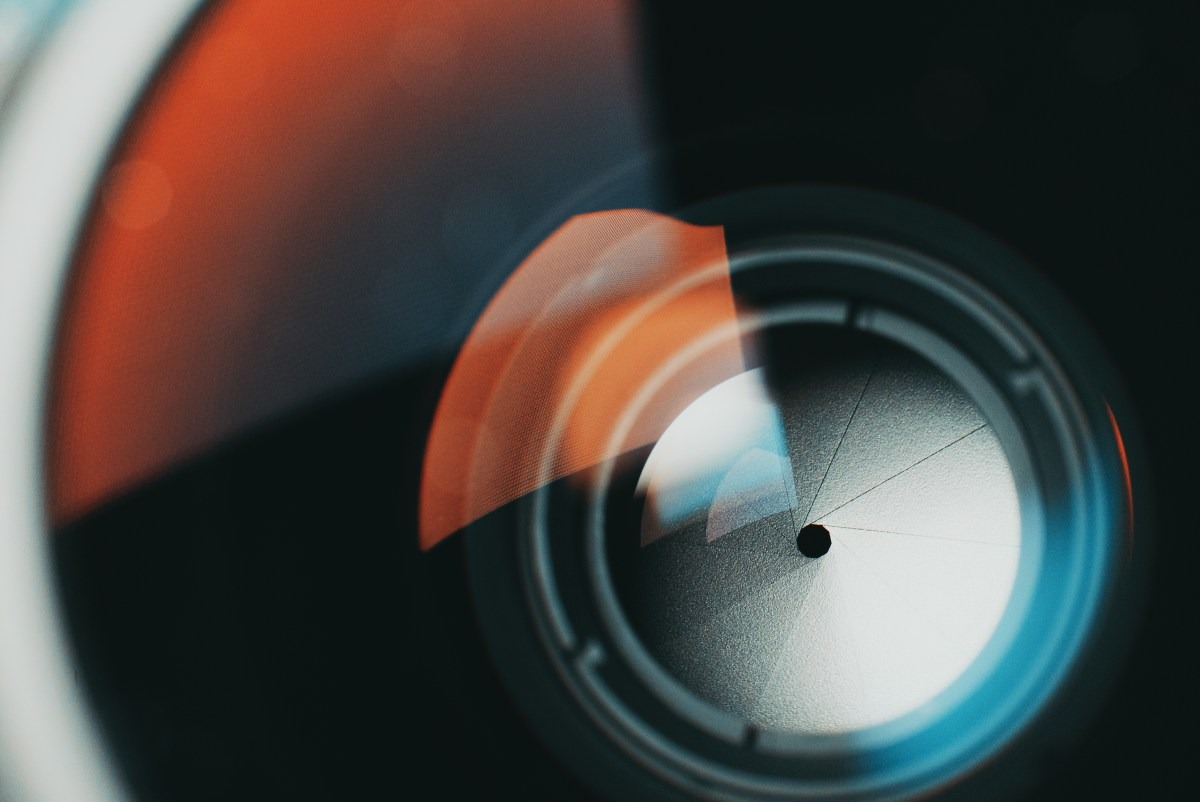 报道称 OpenAI 以 3 亿美元收购智能手机摄像头制造商 Glass Imaging