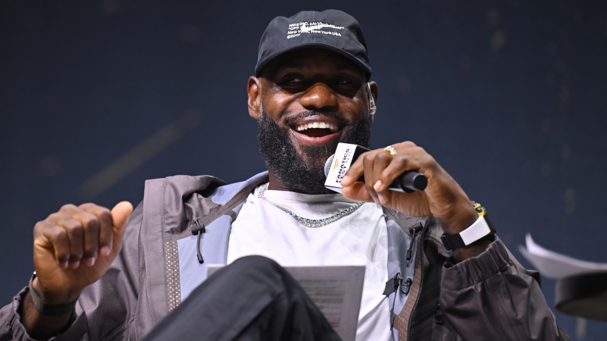 NBA媒体日五大焦点问题：莱昂纳德会说些什么？詹姆斯将如何融入费城？