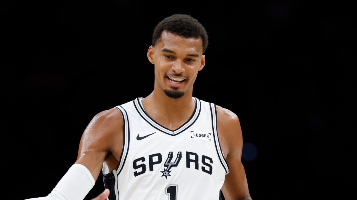 2026-27赛季NBA总经理调查要点：马刺被看好夺冠，文班亚马成MVP大热，联盟高管对76人存疑