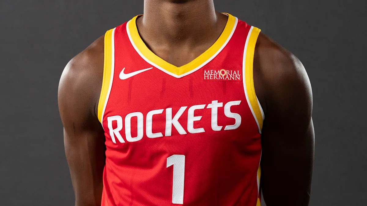 NBA总经理调查：火箭阿门·汤普森获评最佳外线防守者