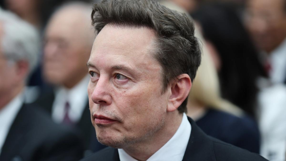 SpaceX与特斯拉探索合并，将整合逾3万枚比特币