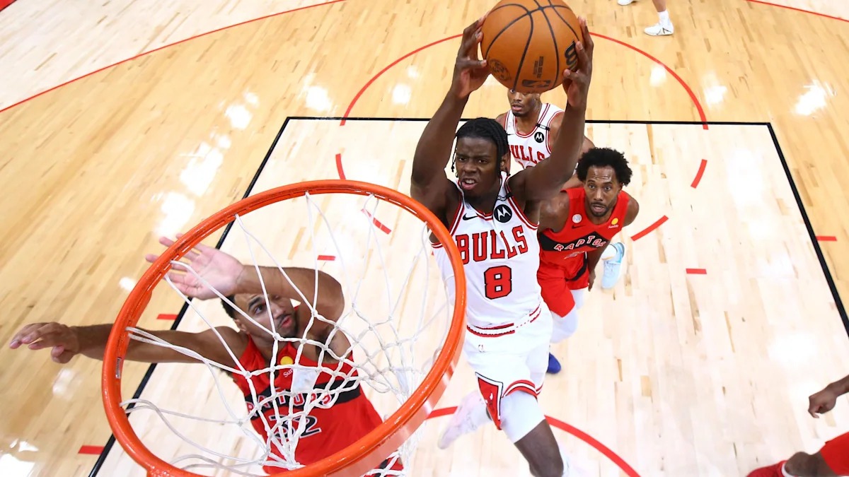 凯莱布·威尔逊NBA常规赛首秀的三大观察