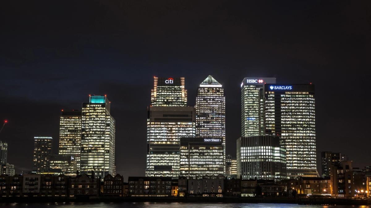 英国银行因加密限制三个月内面临逾万起投诉